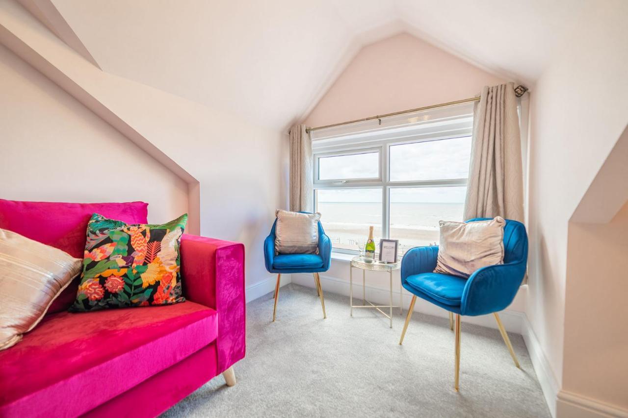 Charles Alexander Short Stay - Highcliffe Apartments Cleveleys Eksteriør billede