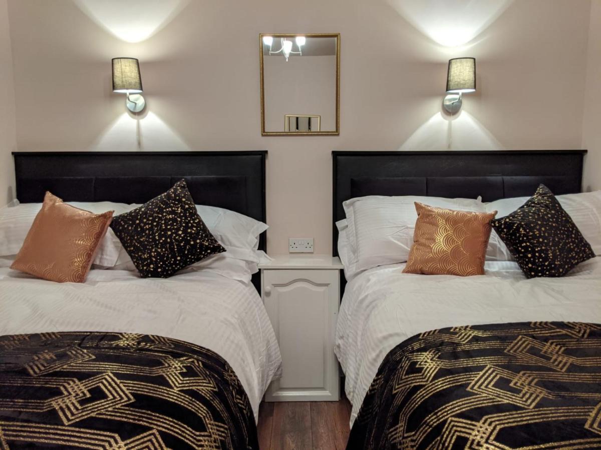 Charles Alexander Short Stay - Highcliffe Apartments Cleveleys Eksteriør billede
