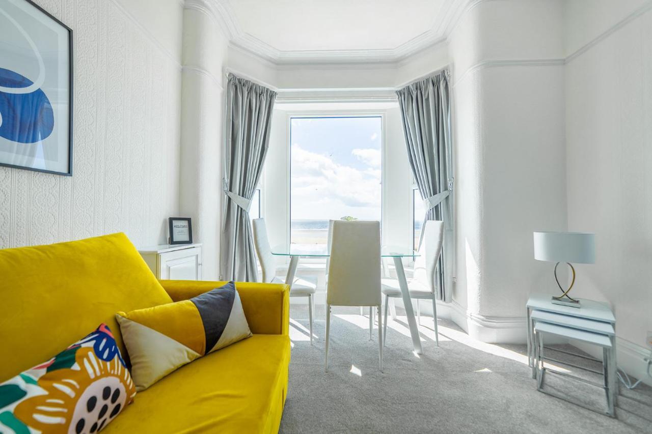 Charles Alexander Short Stay - Highcliffe Apartments Cleveleys Eksteriør billede