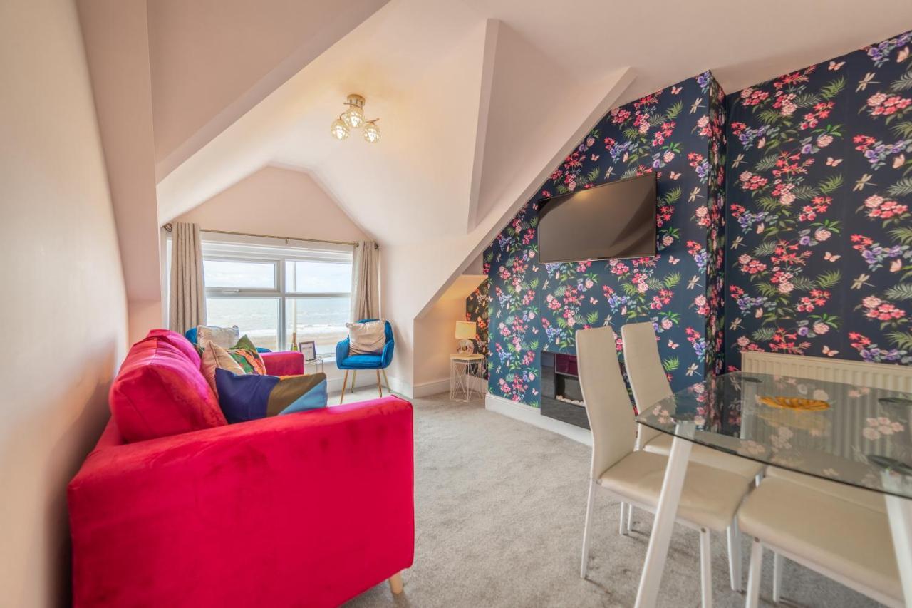 Charles Alexander Short Stay - Highcliffe Apartments Cleveleys Eksteriør billede